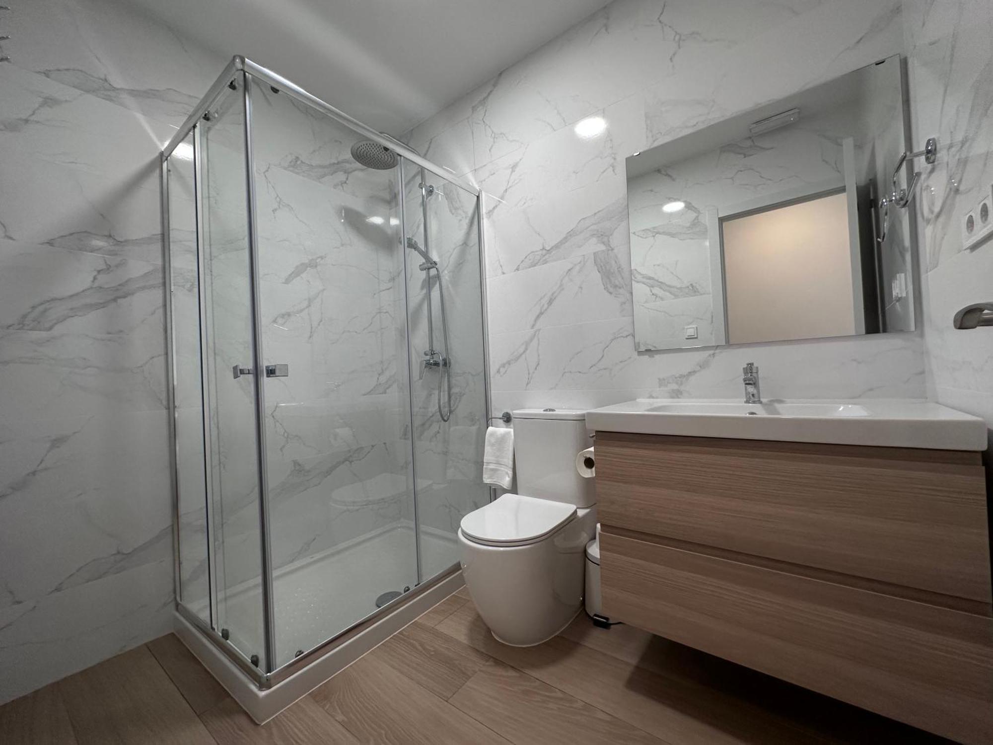 Artes Y Oficios Apartaments Ab Valencia Buitenkant foto