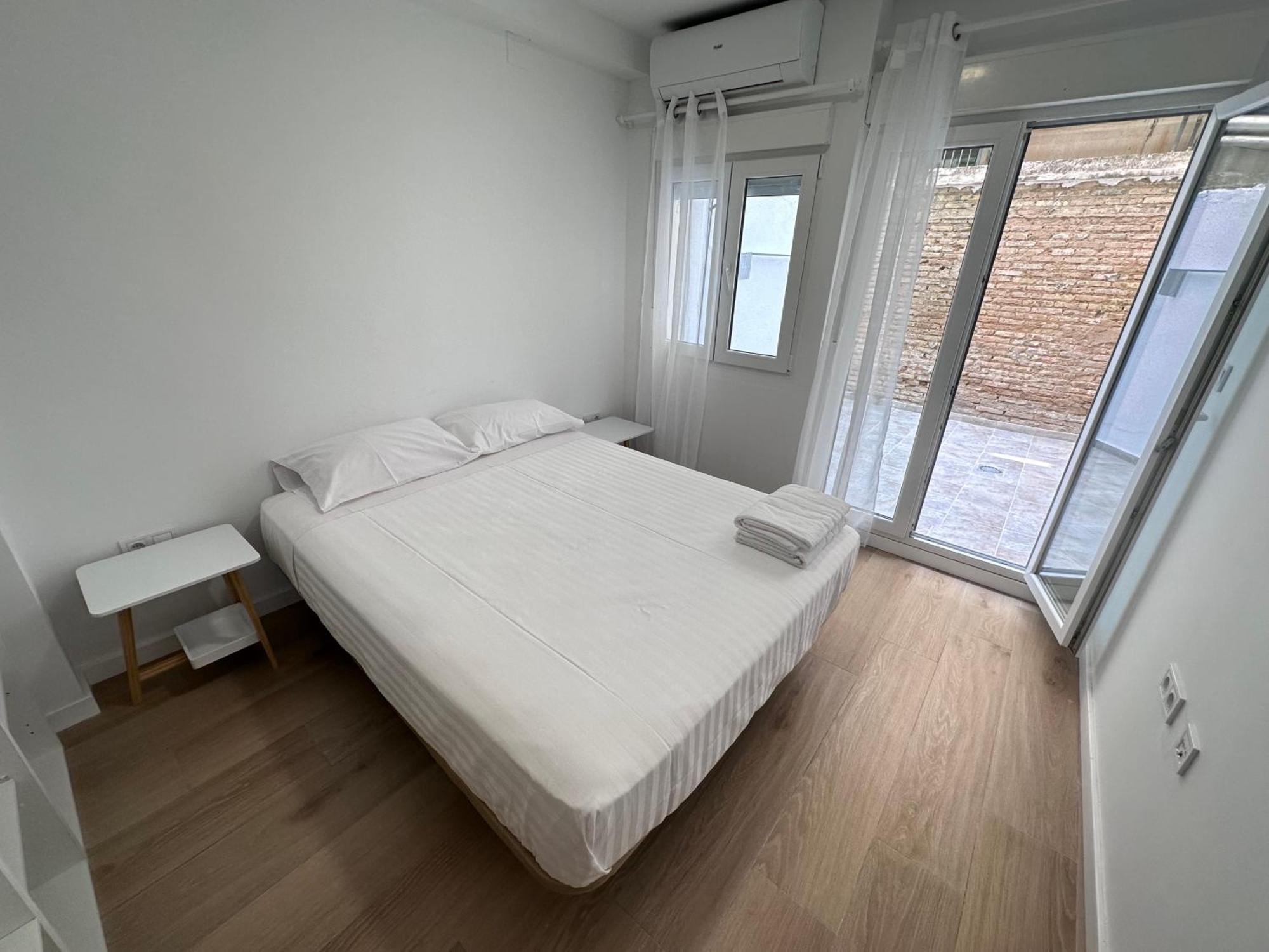 Artes Y Oficios Apartaments Ab Valencia Buitenkant foto